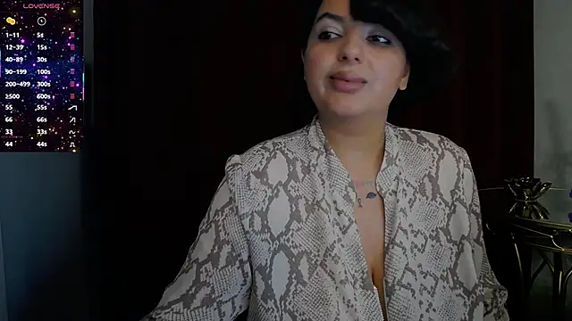 BustyAllyy's cam snapshot