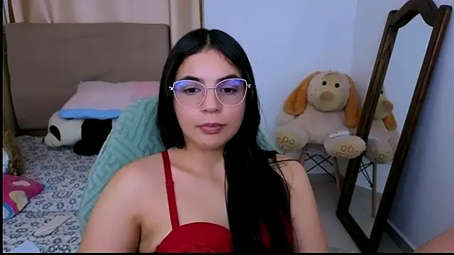 _elenna's cam snapshot