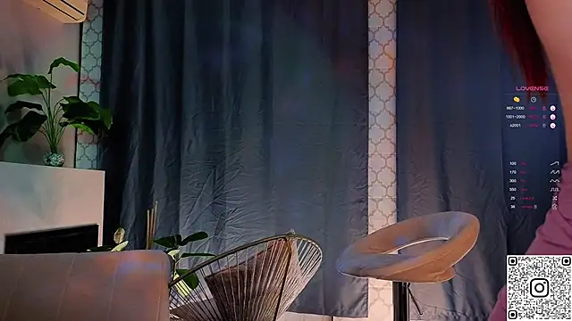 GildedKitten's cam snapshot