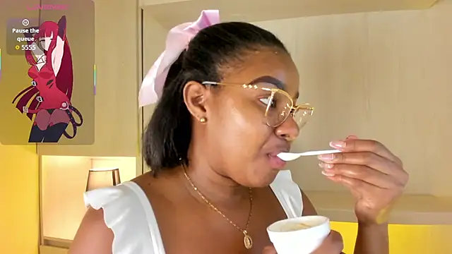 tamaraa_smiith's cam snapshot