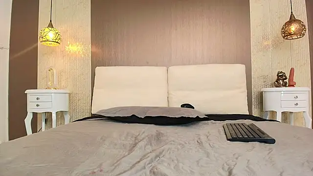 Tiifany_Baker's cam snapshot