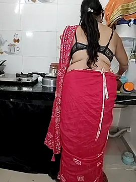 kaamuk_shweta live sex cam