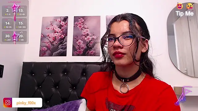 pinky_f00x's cam snapshot