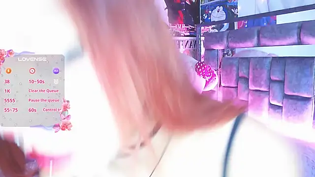 Alicee_34's cam snapshot