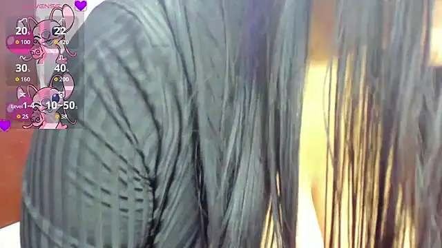 Madison_boom's cam snapshot