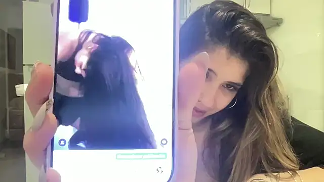 Lolykush's cam snapshot