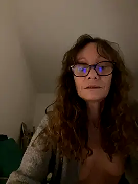 Chris06d22@xh's cam snapshot