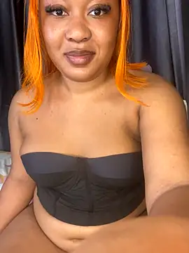 BlackBarbieX23's cam snapshot