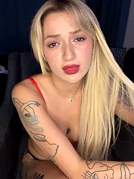 yaprakmericc's cam snapshot