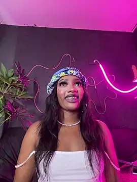 TIFFANYYSTAR's cam snapshot