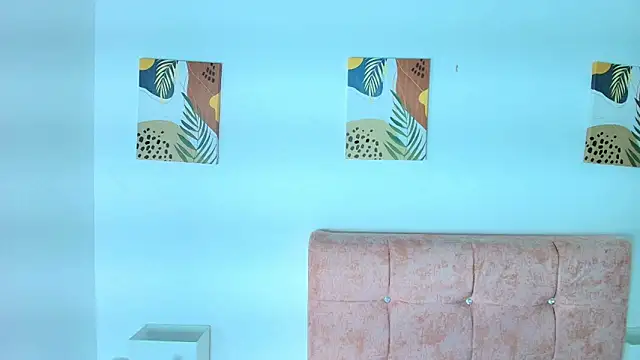 Skye_Moore's cam snapshot