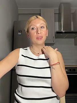 Kittie_Valentine's cam snapshot