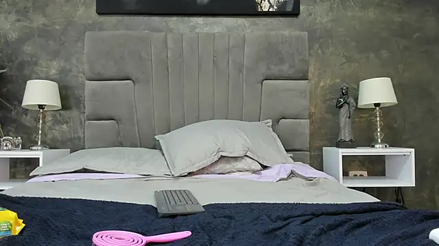 isa_lancaster live sex cam