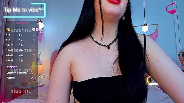 Mayzzie live sex cam