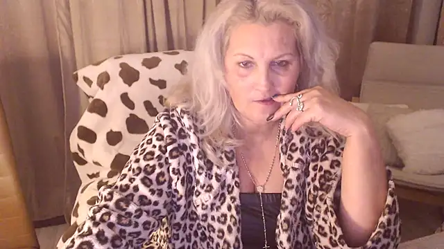 Divineblond's cam snapshot