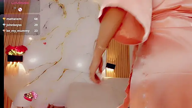 BrendaSquirtx's cam snapshot