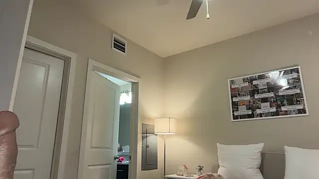 graciesmith27 live sex cam