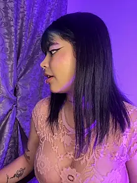 VIOLET_EF's cam snapshot