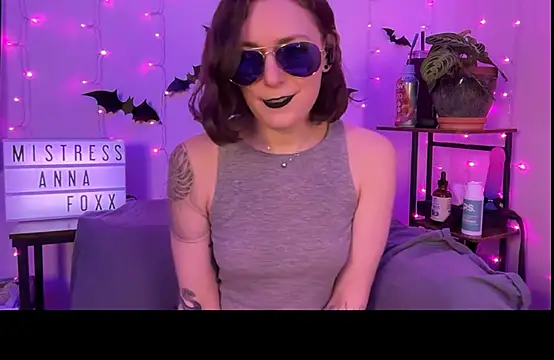 mistressannafoxx's cam snapshot