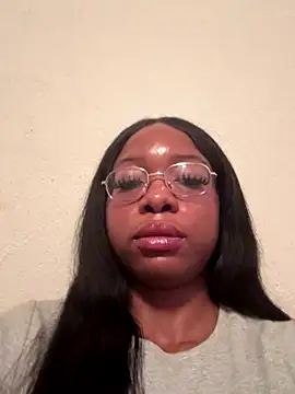 SwissMirelle's cam snapshot