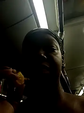 ValkiriaContee's cam snapshot