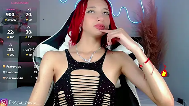 Tessa_Moon_'s cam snapshot