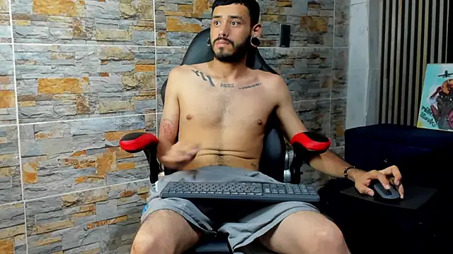 rolo_martinez's cam snapshot