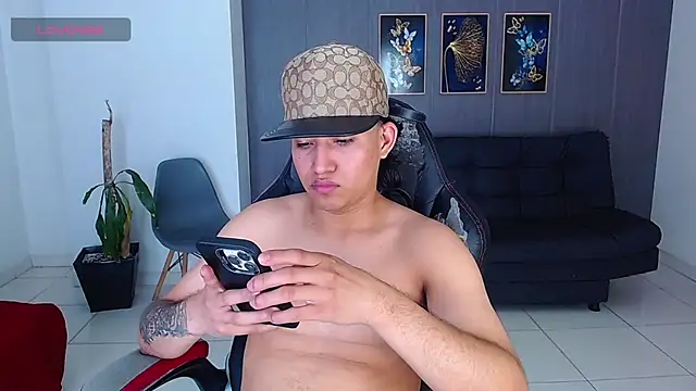 jeipyhot_21_'s cam snapshot