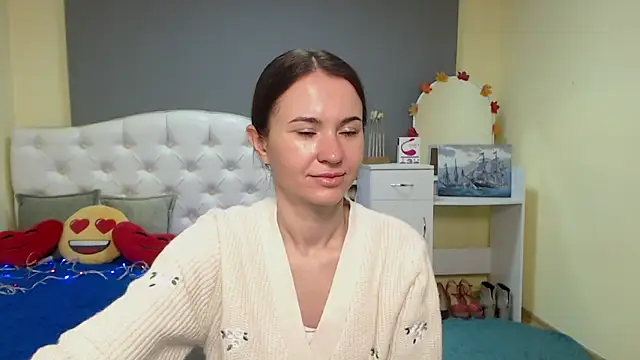 KaraCriegs's cam snapshot