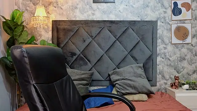 Apolo_rousse1's cam snapshot