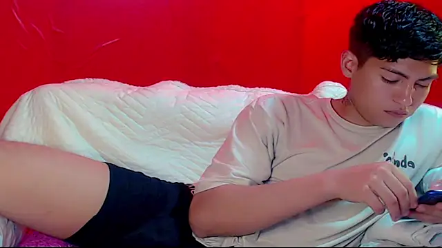 LPYsami773's cam snapshot