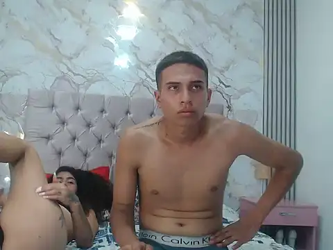 DannaAndPeter's cam snapshot