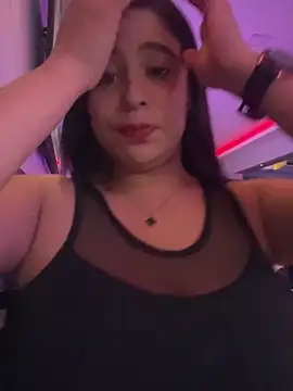 tata_jhonns's cam snapshot