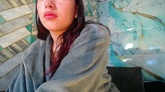 celeste_solis's cam snapshot