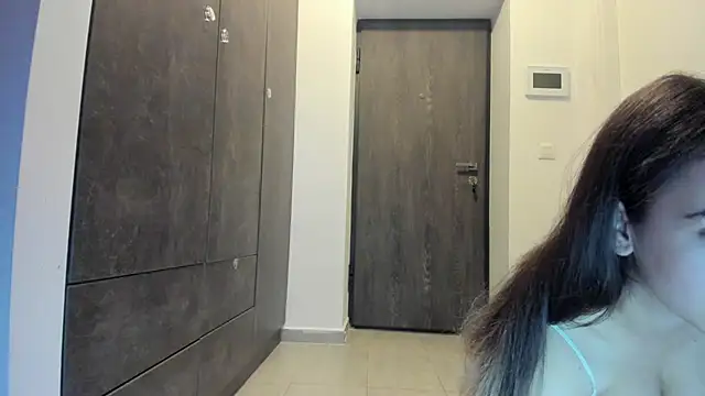 erin_vixen's cam snapshot