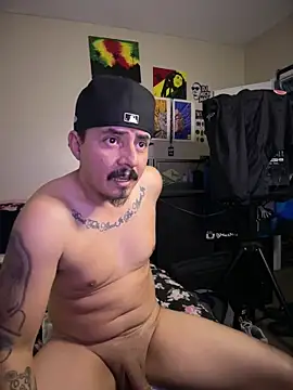 PeterGrandee live sex cam