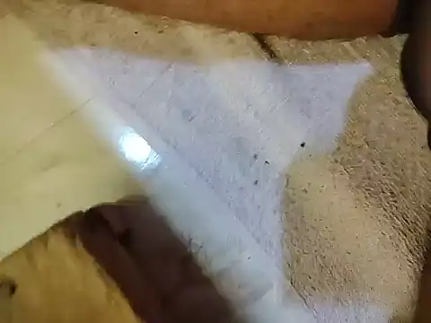 your_male_partner's cam snapshot