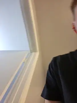 Mattysfunroom's cam snapshot