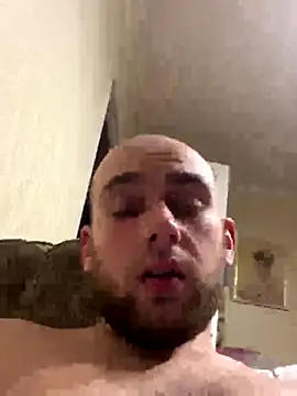 LuckyGirlfriends's cam snapshot