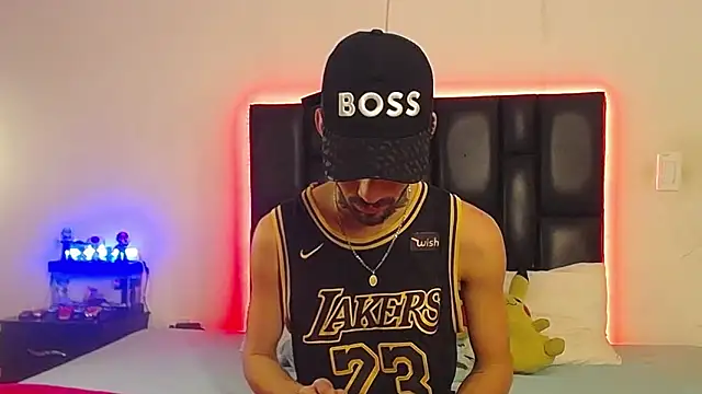 Brutal_Sex_Fucking's cam snapshot