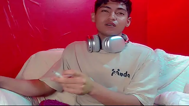 LPYsami773's cam snapshot