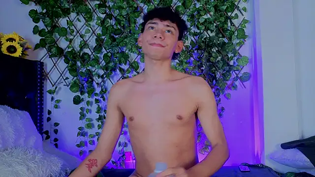 Daviid_laidd live sex cam