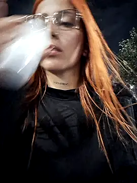 Alis_xxx's cam snapshot