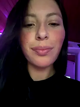 Mia_salinass's cam snapshot