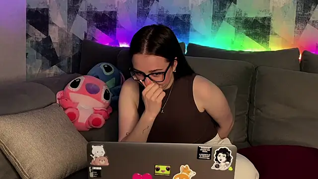 OhNicolle's cam snapshot