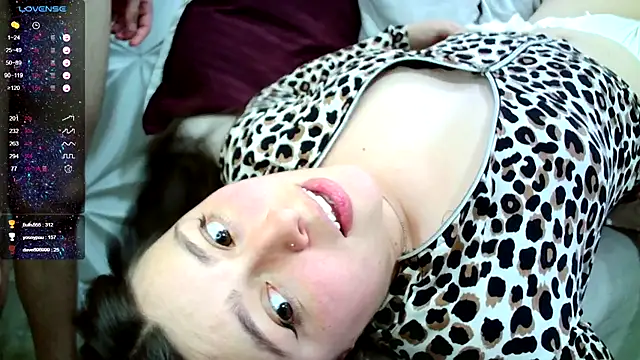 jerryandjessica's cam snapshot