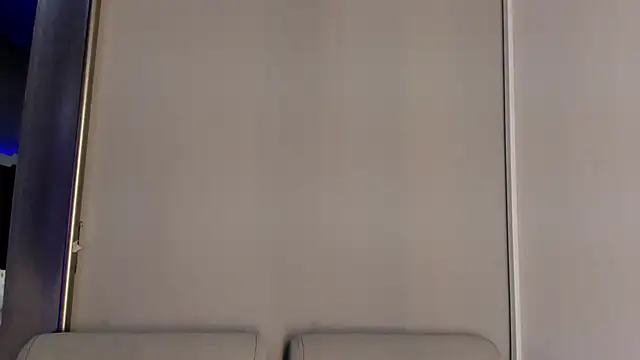 Susa1userma_'s cam snapshot