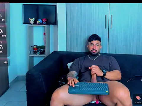 naugthy_dominant live sex cam