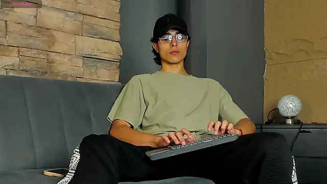 JoshRashfordd's cam snapshot