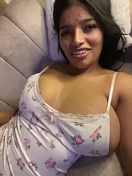 AgathaGeorgiou live sex cam